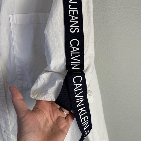 Calvin Klein Button Front White Shirt with Logo Stripes and adjustable sleeves - Picture 10 of 13